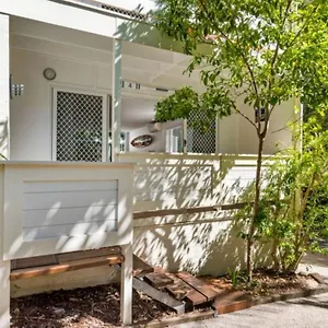 https://kareela-court-4-kareela-avenue-14.queenslandhotels.net